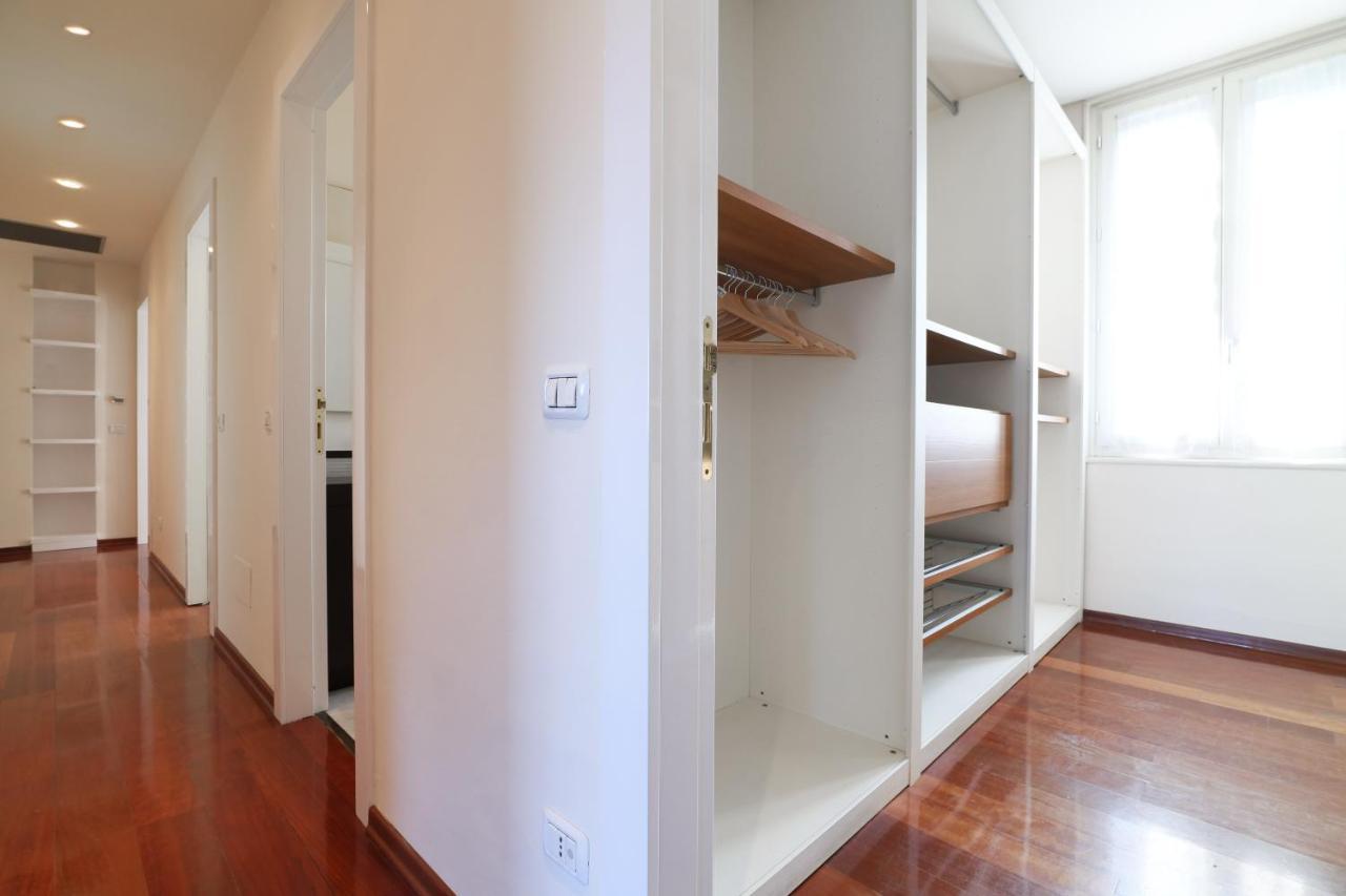 Lux Penthouse Palestro Apartment Milan Luaran gambar